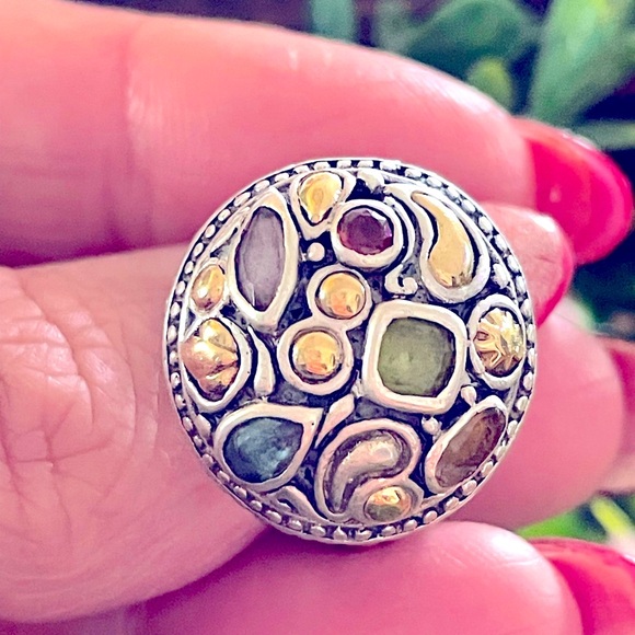 ❗️FINAL PRICE❗️18K Yellow Gold Details and 925 Sterling Silver Dome Ring - Picture 8 of 11